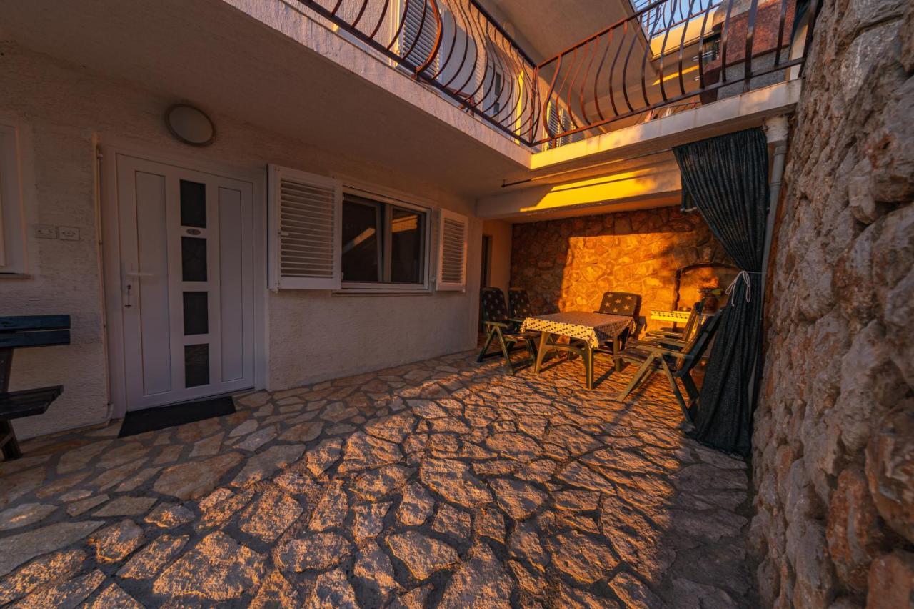 Apartamento Apartmens Mendula Senj  Exterior foto