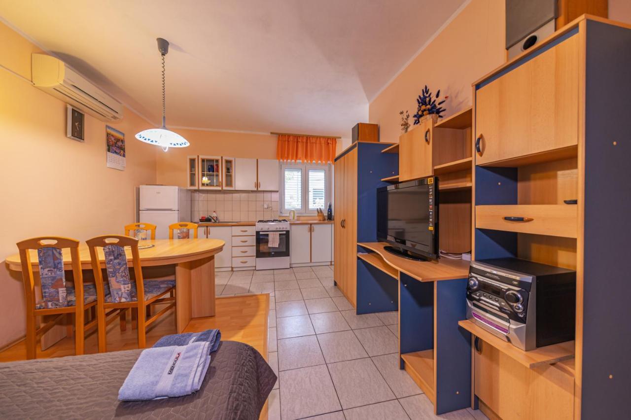 Apartamento Apartmens Mendula Senj  Exterior foto